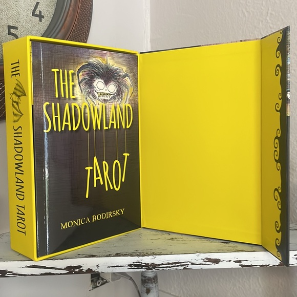 The shadowland tarot. Gold GiLded! - Picture 2 of 7